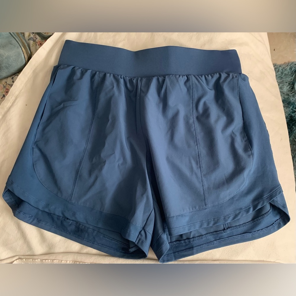 New tek gear athletic shorts. Size Large